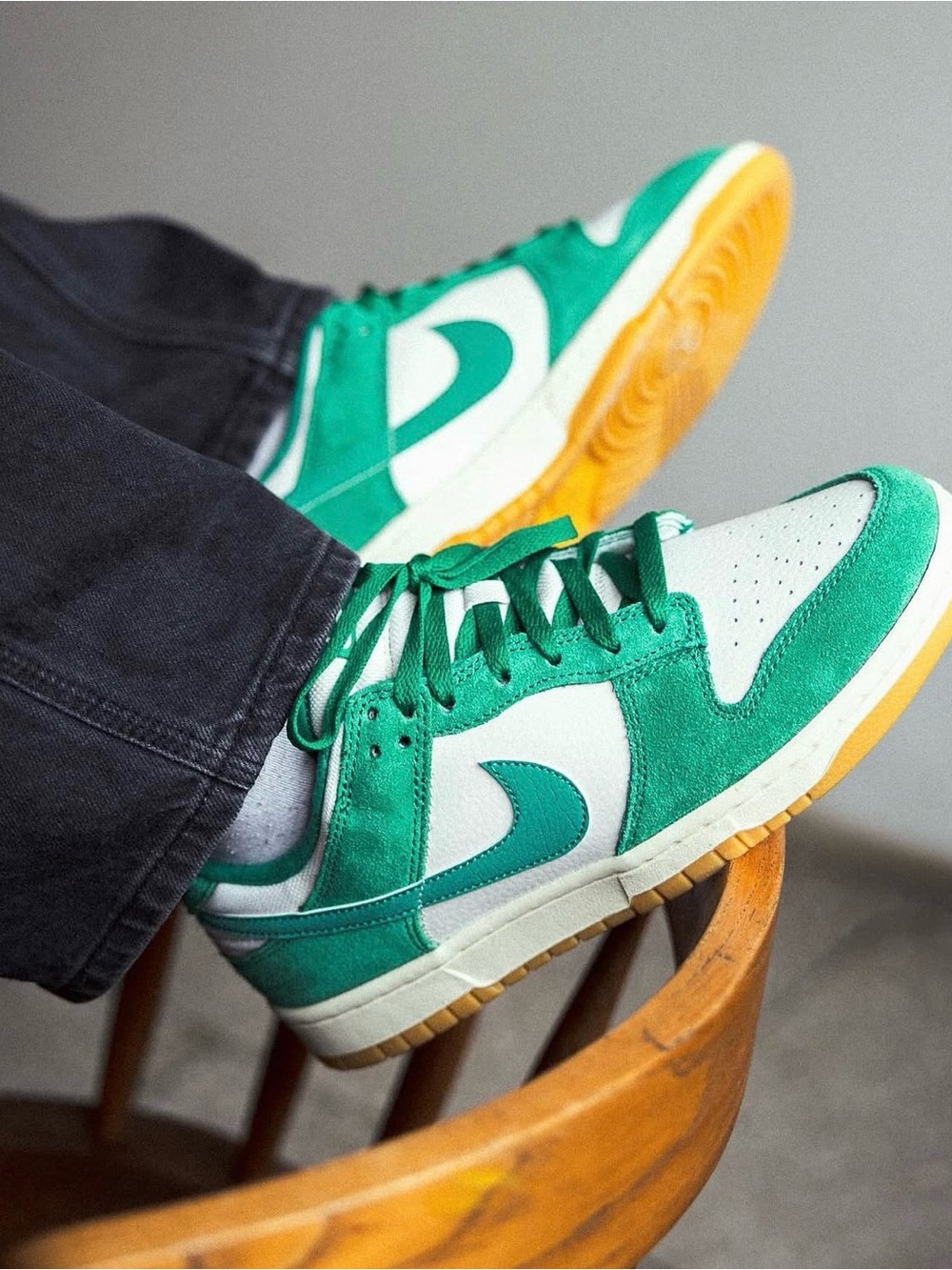 Nike Dunk Low SE Malachite Gum Phantom Green White Men's Size 11.5